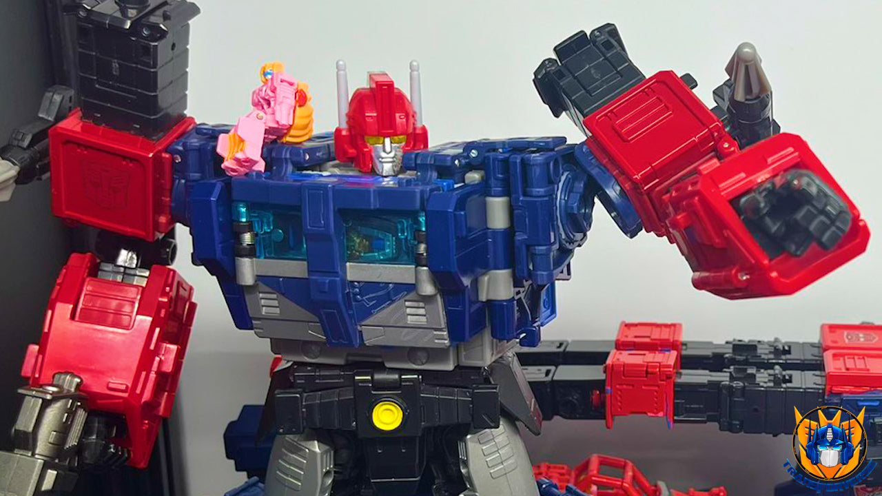 Nouvelle collab Transformers X Evangelion, Delta Magnus, Dinobots...Takara frappe fort !
