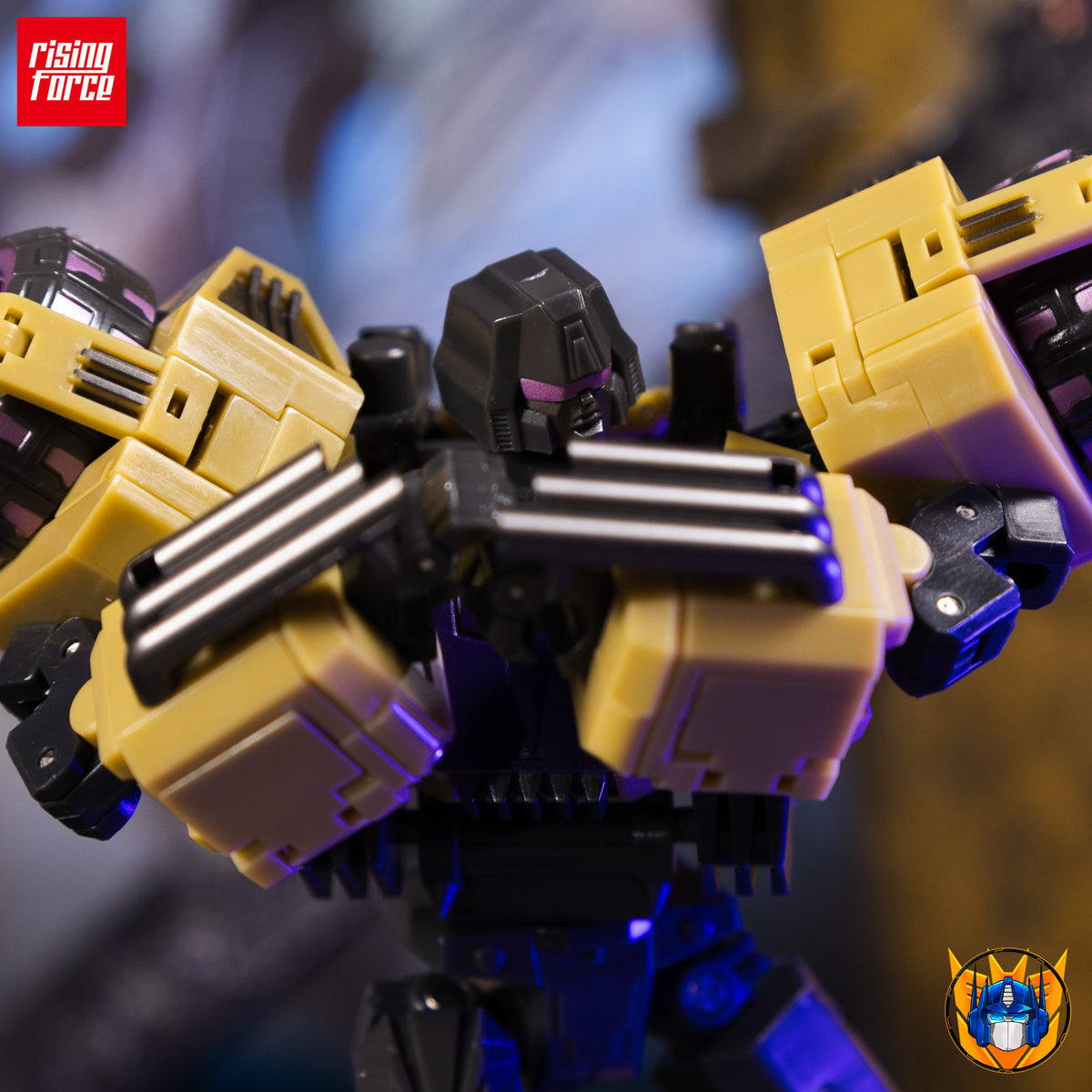 Snatch RF-C01 / Swindle Fall Of Cybertron 15cm Rising Force 3P