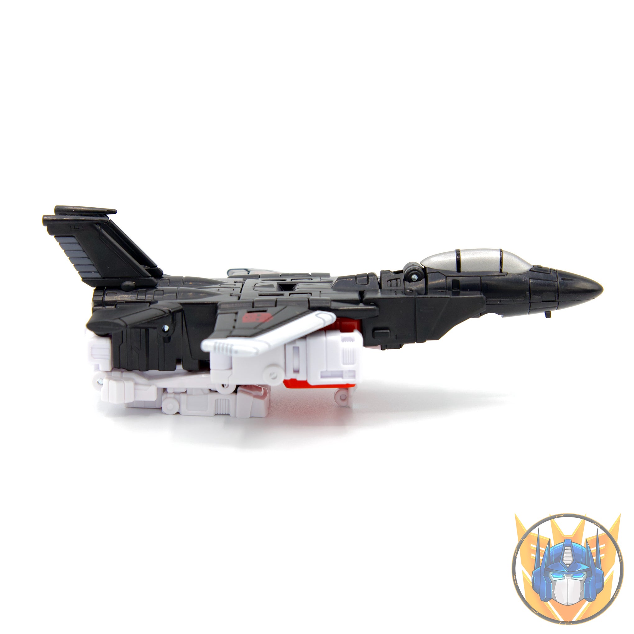 Age Of The The Primes Deluxe Air Raid & Slingshot In-Hand Images: Coming to us once again from Notrab on Weibo is a photo gallery of Age Of The Primes Deluxe Aerialbots Age Of The The Primes Deluxe Air Raid & Slingshot In-Hand Images: Coming to us once again from Notrab on Weibo is a photo gallery of Age Of The Primes Deluxe Aerialbots