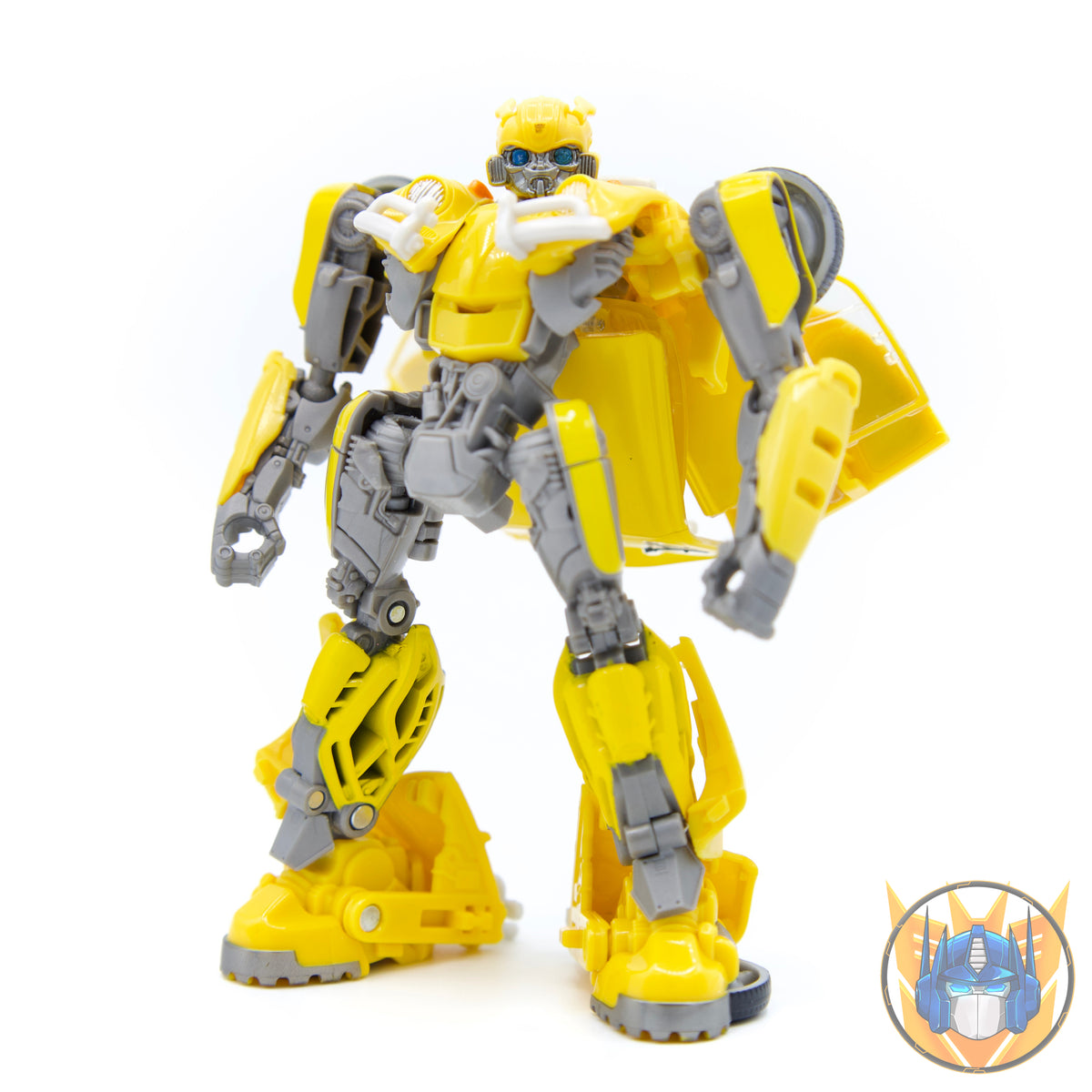 Bumblebee Deluxe Class 11cm Studio Series 117