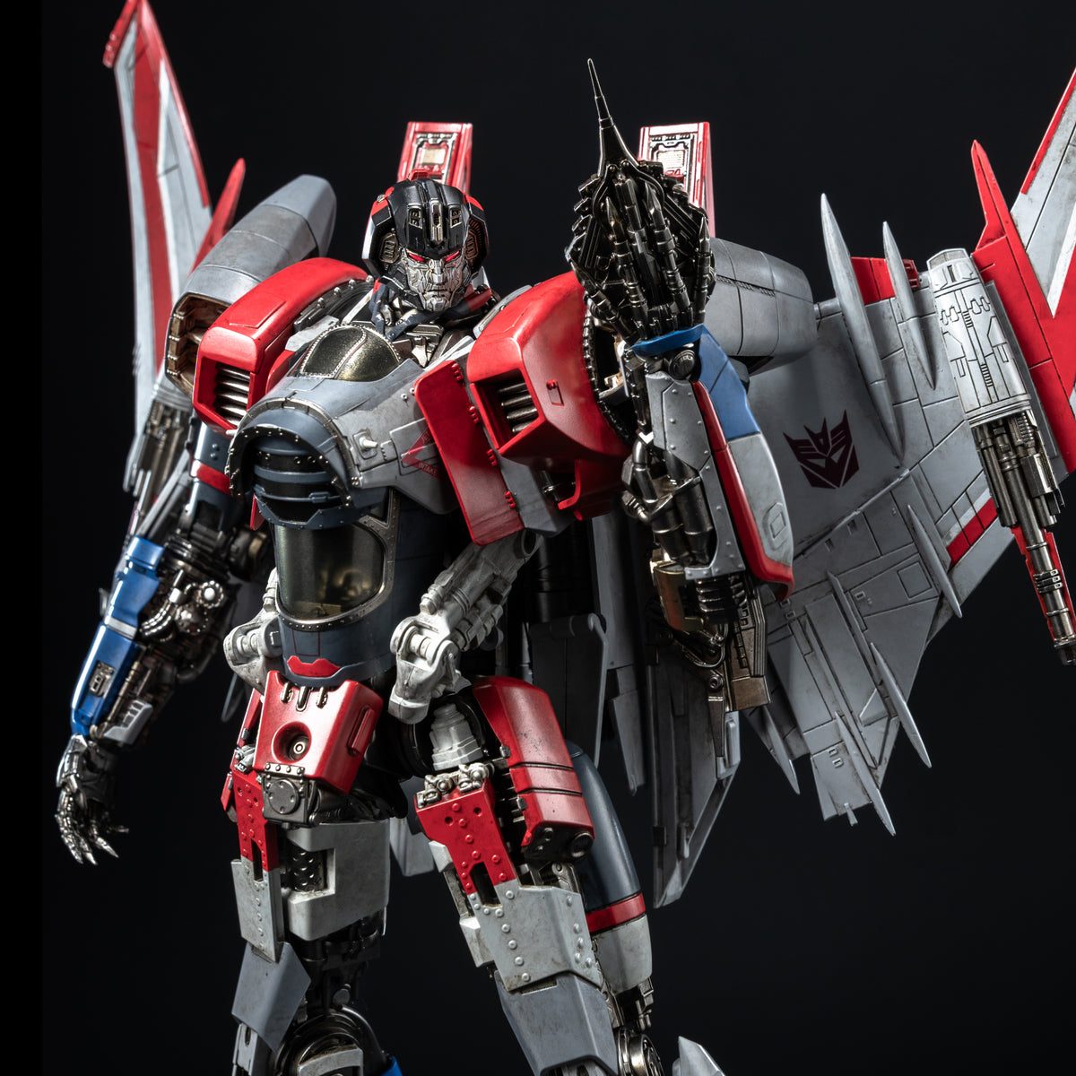 Starscream 27 cm DLX Bumblebee Movie Threezero