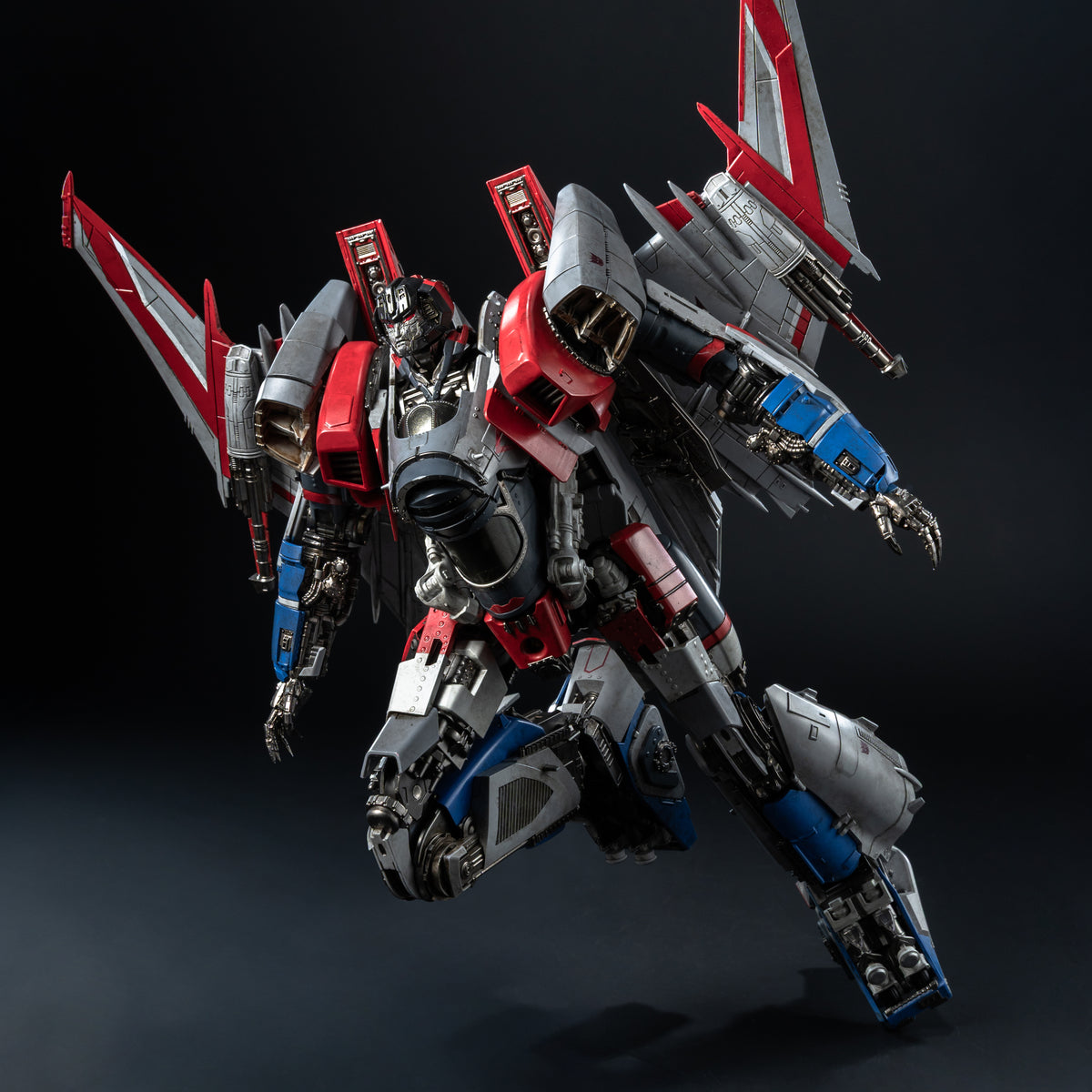 Starscream 27 cm DLX Bumblebee Movie Threezero