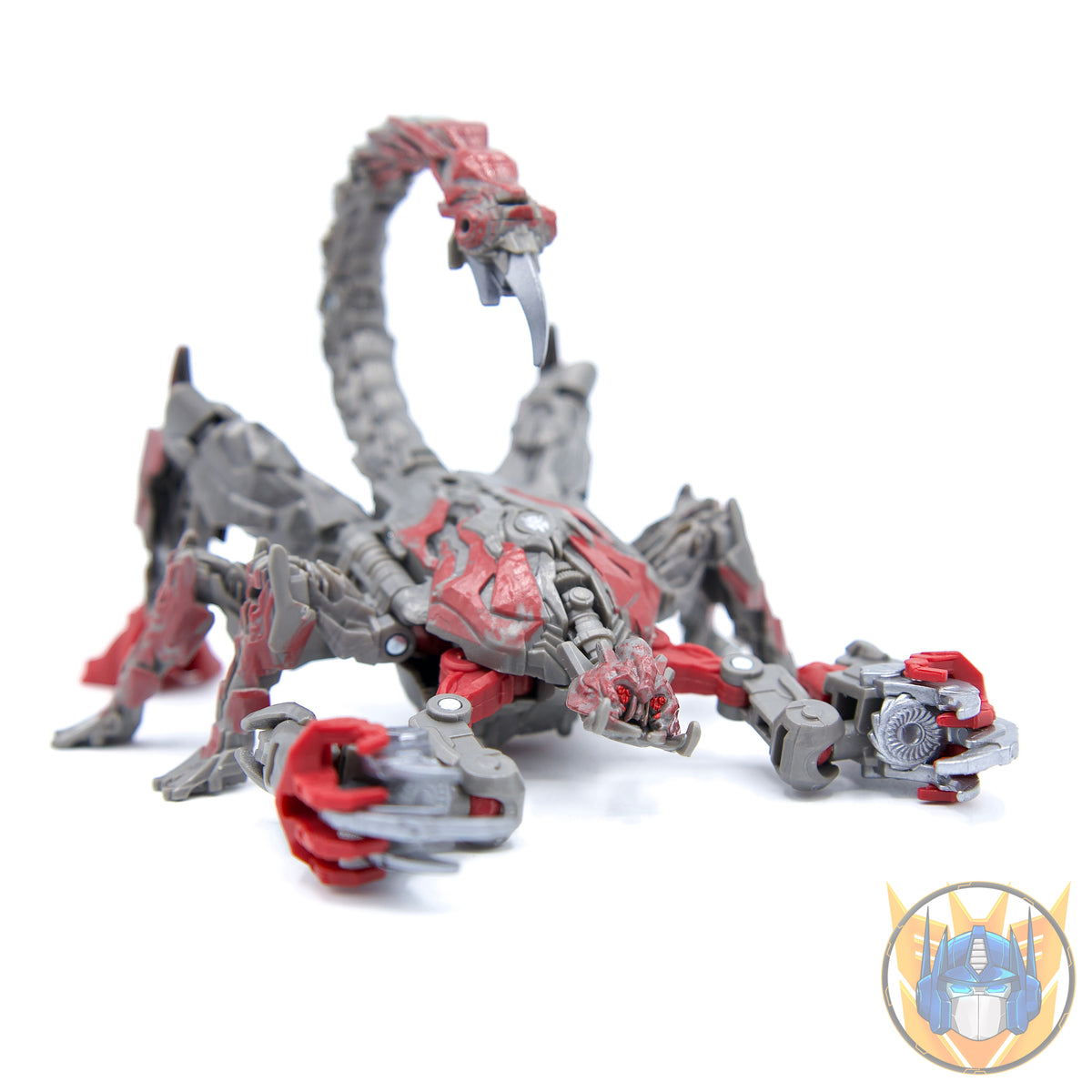 Doble Golpe Clase Deluxe 11 cm Studio Series 115