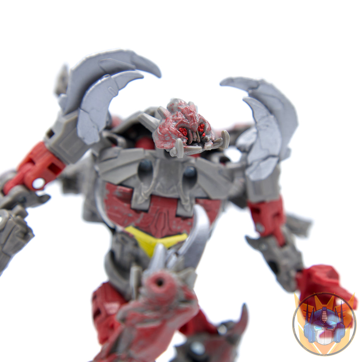 Doble Golpe Clase Deluxe 11 cm Studio Series 115