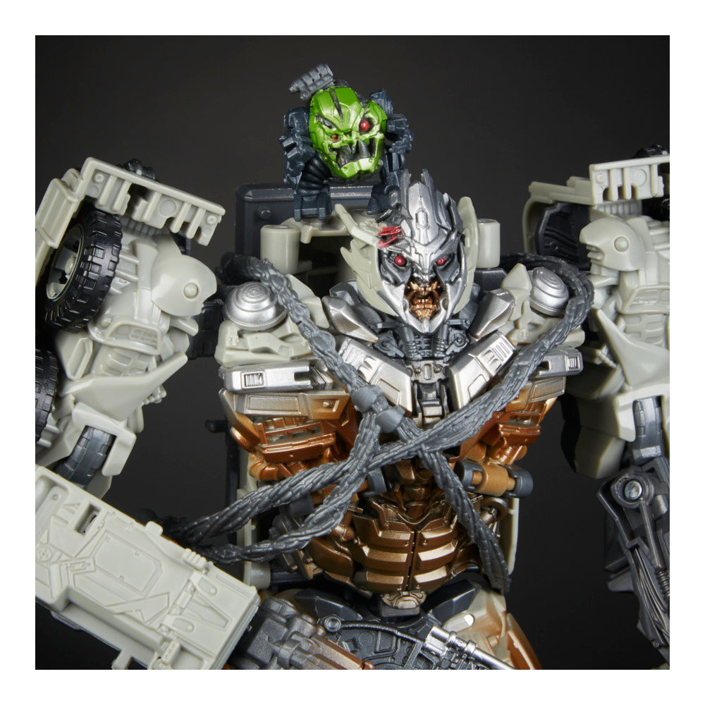 Megatron et Igor Leader Class Studio Series 34