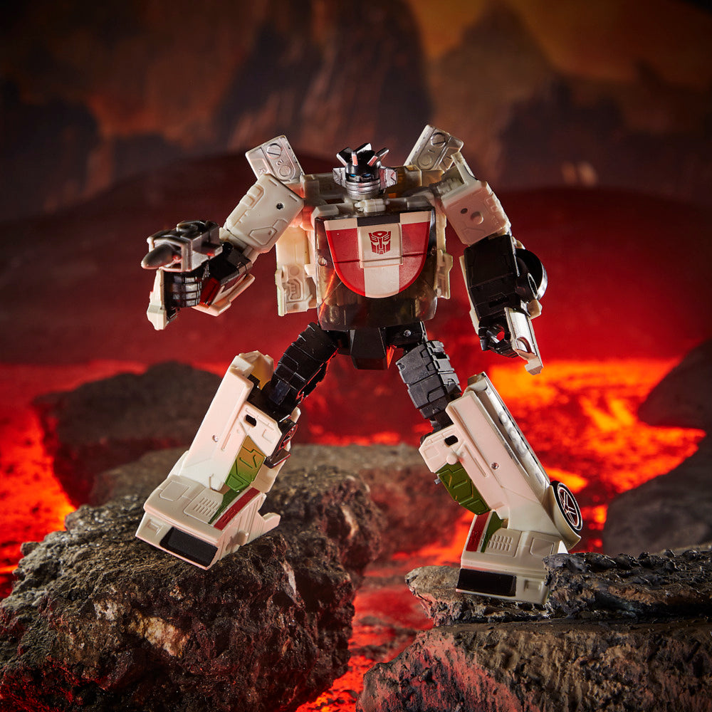 Wheeljack Deluxe Class 14cm War for Cybertron Kingdom