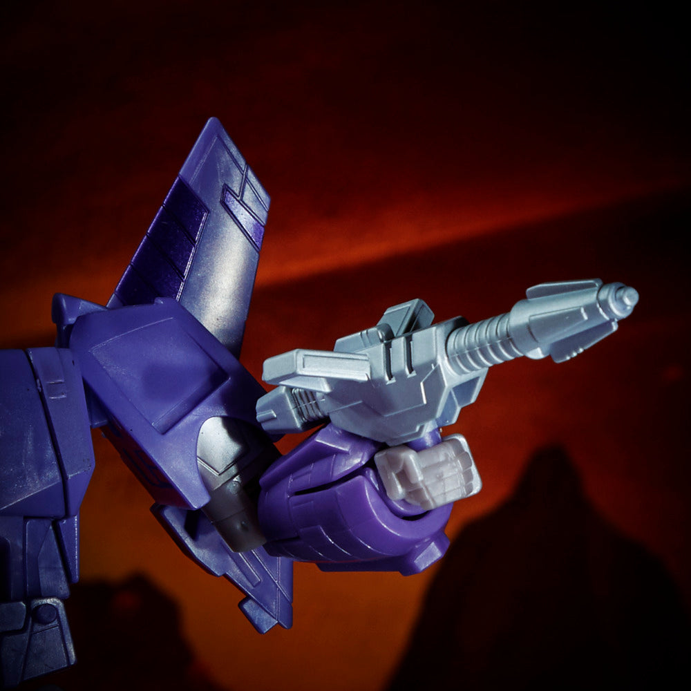 Cyclonus Voyager Class 17,5cm War for Cybertron Kingdom