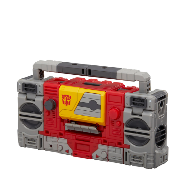 Autobot Blaster and Eject Voyager Class Studio Series 86-25