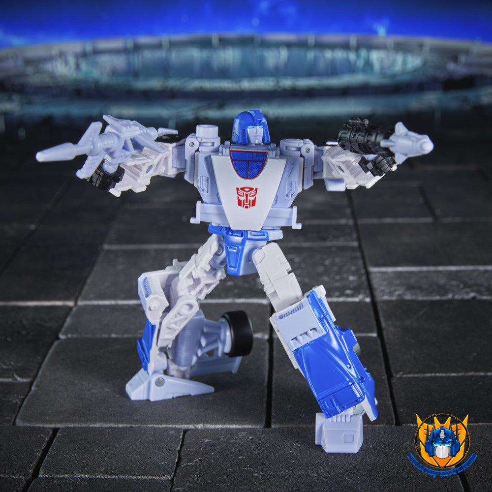 Mirage, Ironhide & Bluestreak G1 Triple Pack Age Of The Primes Generations Selects
