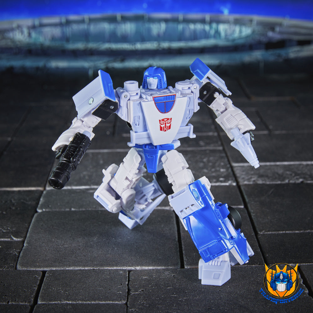 Mirage, Ironhide & Bluestreak G1 Triple Pack Age Of The Primes Generations Selects