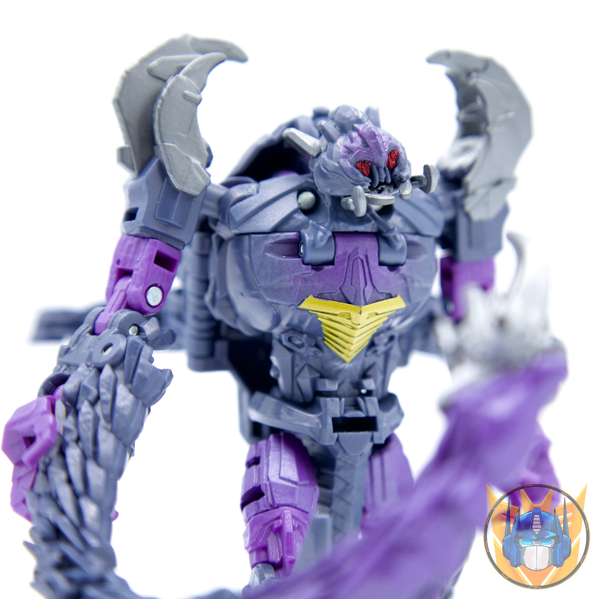 Predacon Scorponok Deluxe Class Studio Series 107 11 cm