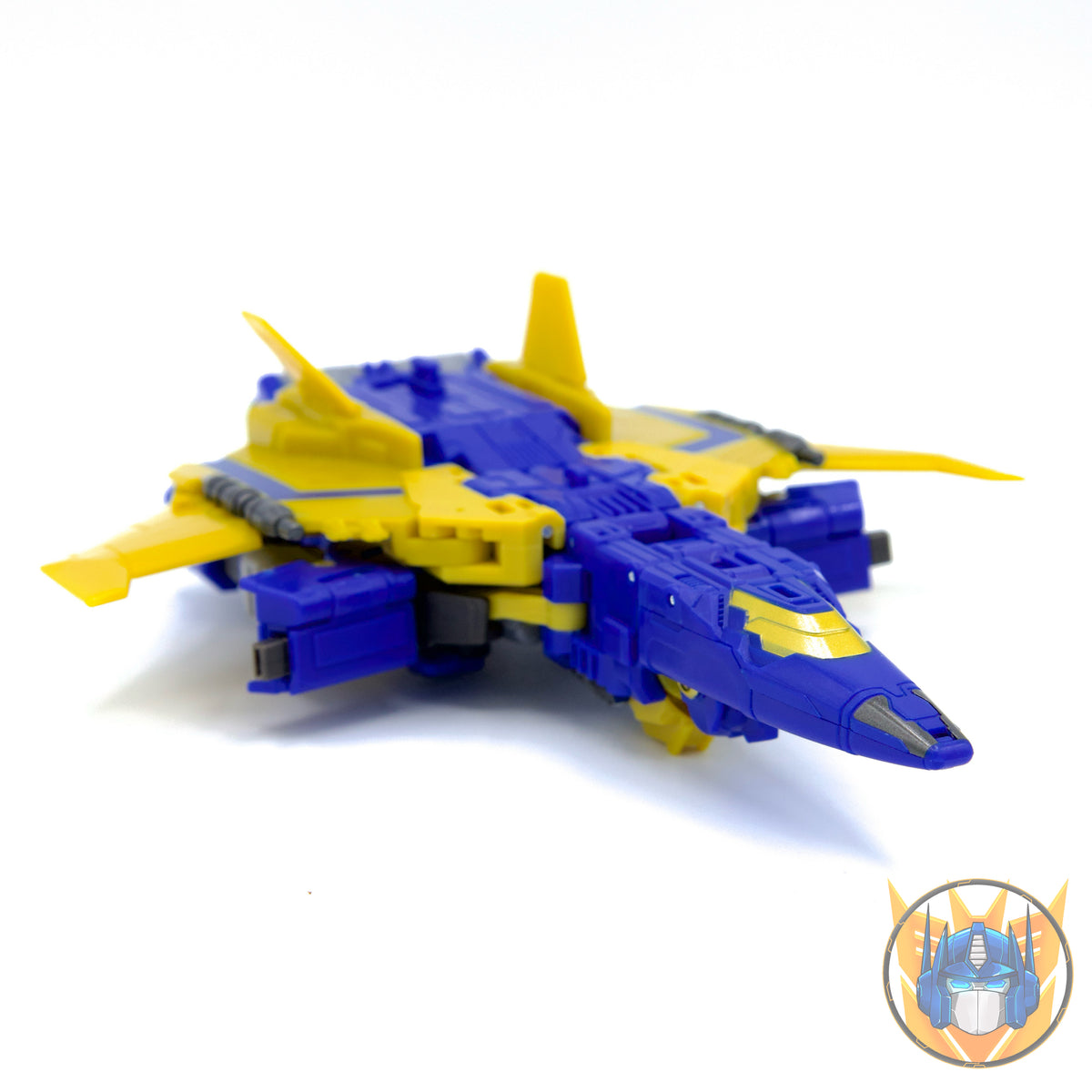 Sentinel Prime Voyager Class 16,5 cm Transformers One Studio Series