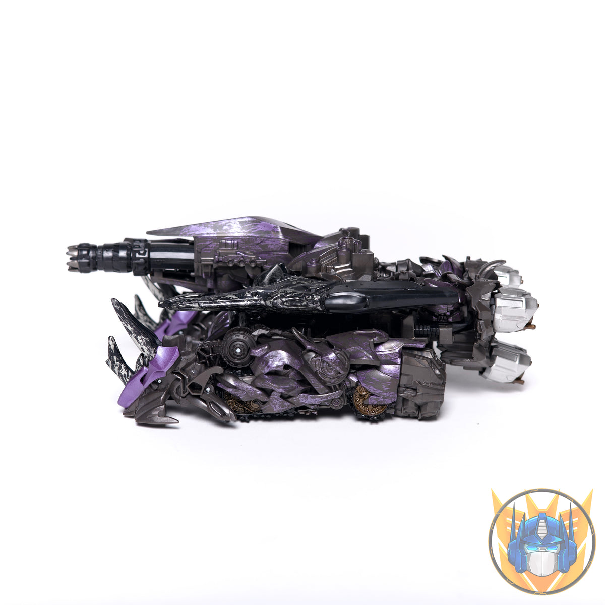 Shockwave Leader Class Studio Series Dark Of The Moon