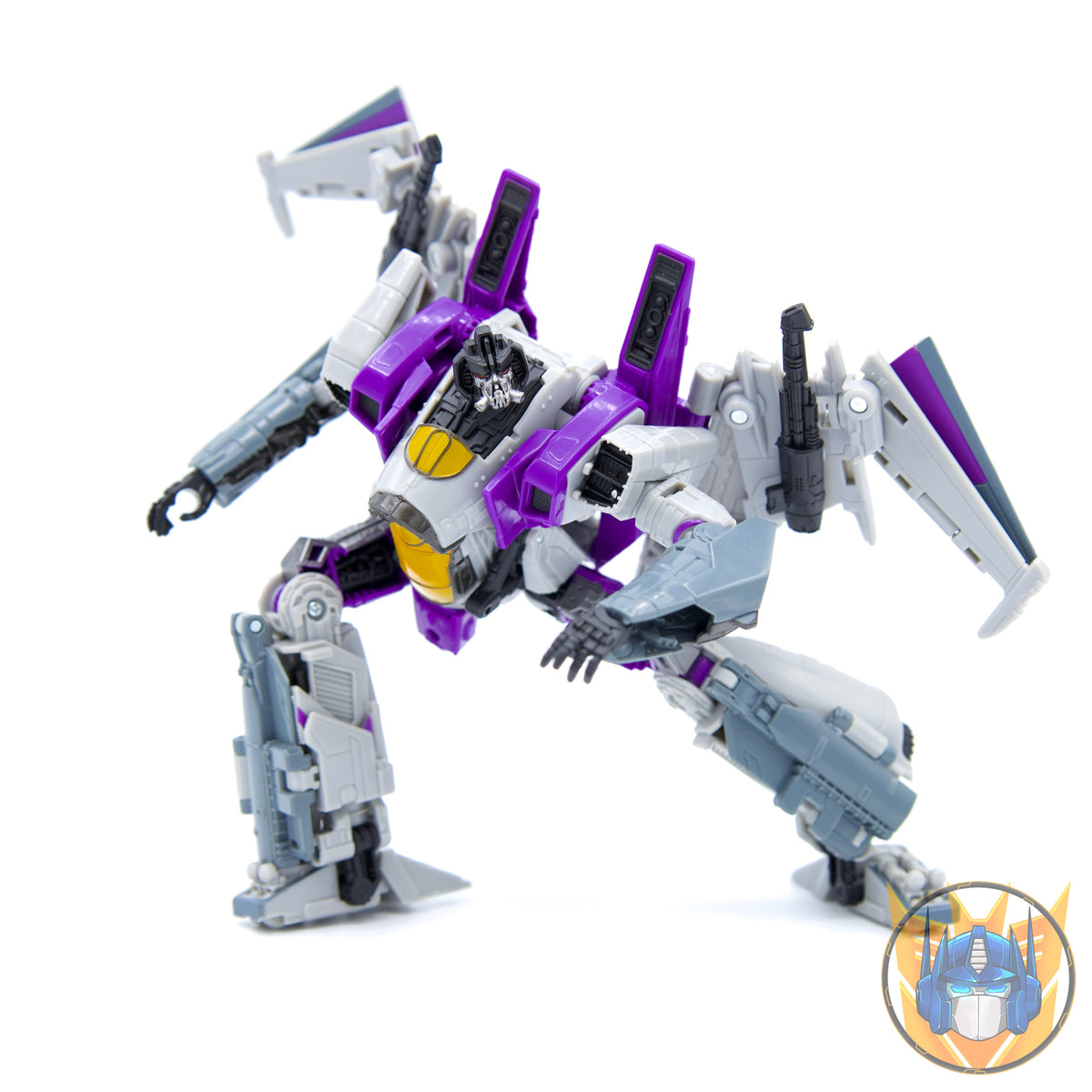 Skywarp Voyager Class 16,5cm Studio Series Bumblebee Movie