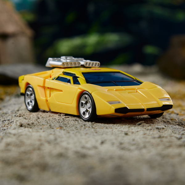 Sunstreaker Deluxe Class 14cm War For Cybertron Earthrise