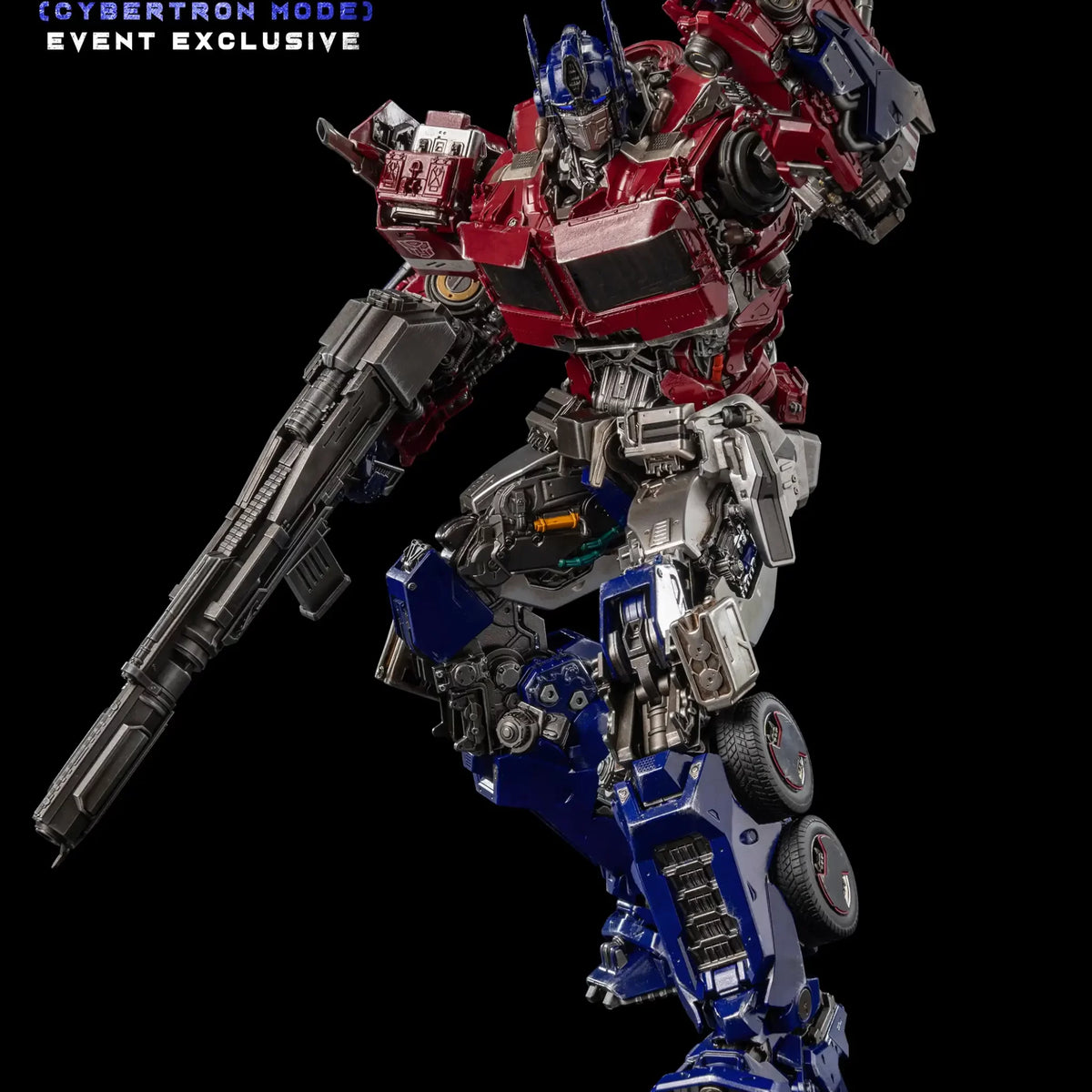 Optimus Prime Cybertron Mód DLX 28,5 cm Eseményi Különkiadás