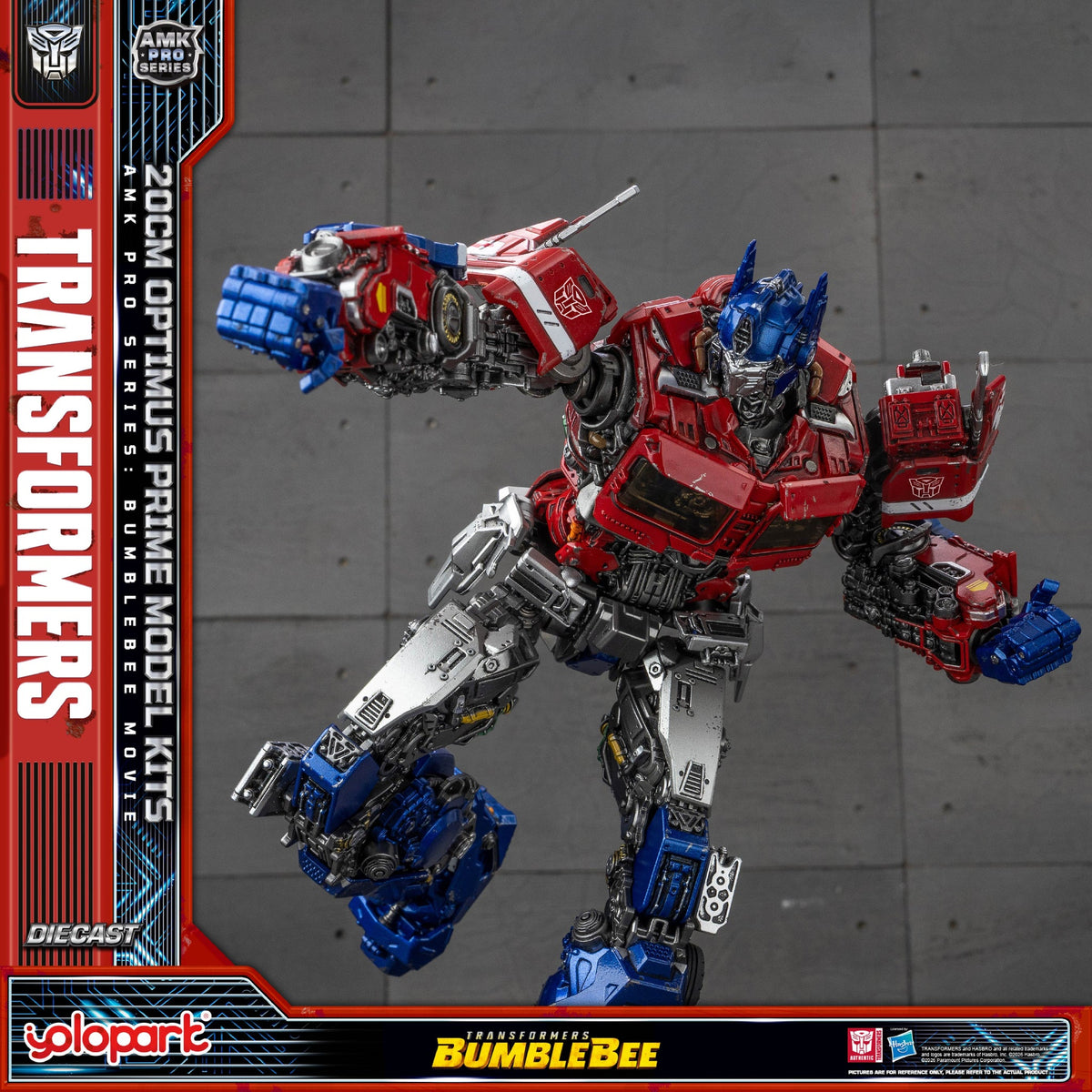 Optimus Prime 20 cm AMK PRO Serie