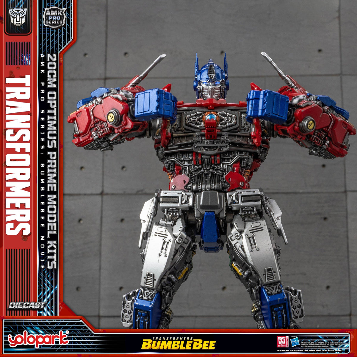 Optimus Prime 20 cm AMK PRO Serie