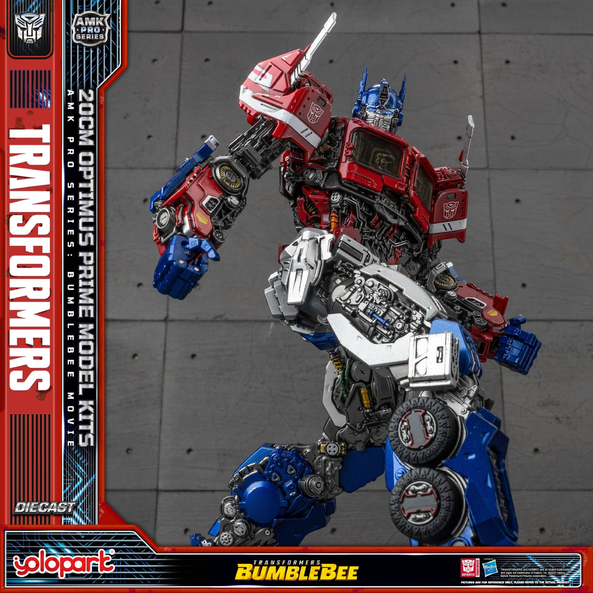 Optimus Prime 20 cm AMK PRO Serie